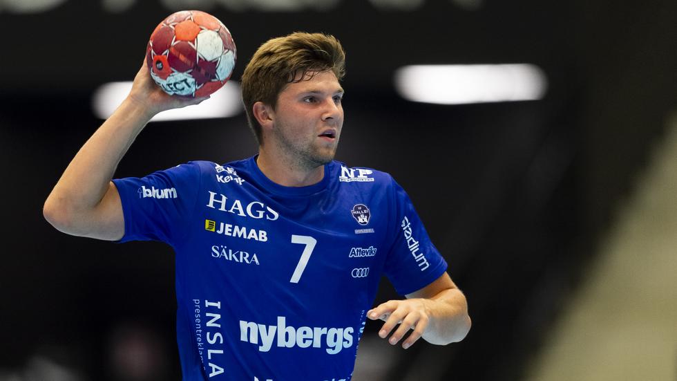 Hampus Söderman är senaste spelaren att förlänga med Hallby.