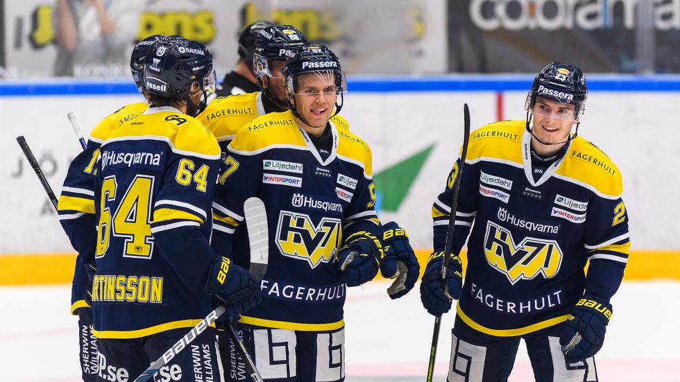 HV71 har en löpande dialog med spelartruppen om att sänka lönerna. FOTO: Robert Eriksson.