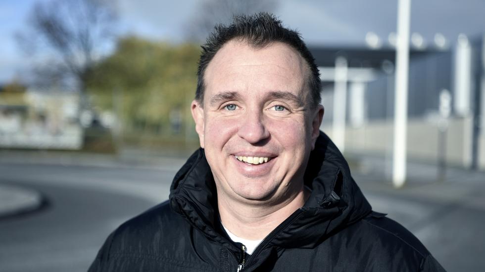 Fredric Jonsson, beredskapsdirektör på Länsstyrelsen i Jönköpings län, säger att crowdsourcing från de senaste två veckorna visar på rapporter om trängsel i matvarubutiker och utomhusområden i länet.