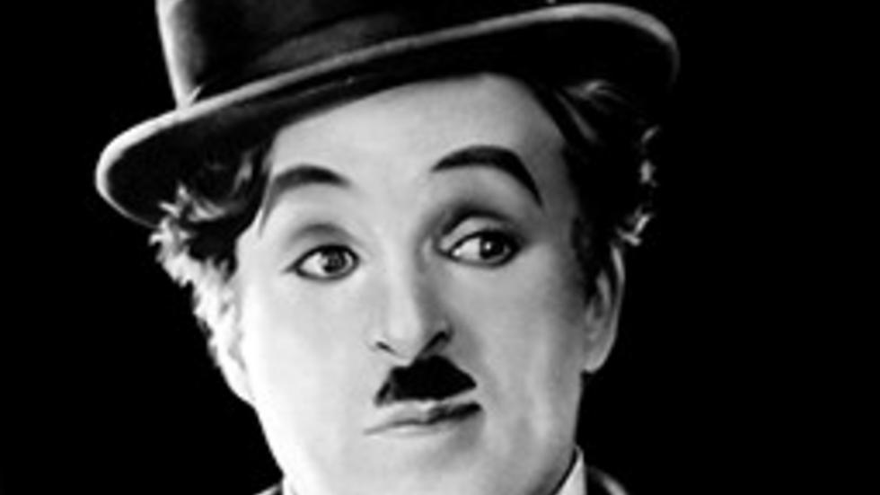 Charlie Chaplin på vita duken i Gränna. Foto: Pressbild 