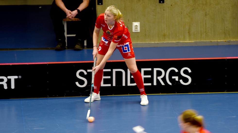 Ellen Svensson låg bakom det mesta i Jönköpings IK. Men man var aldrig riktigt nära att ta poäng mot Malmö.