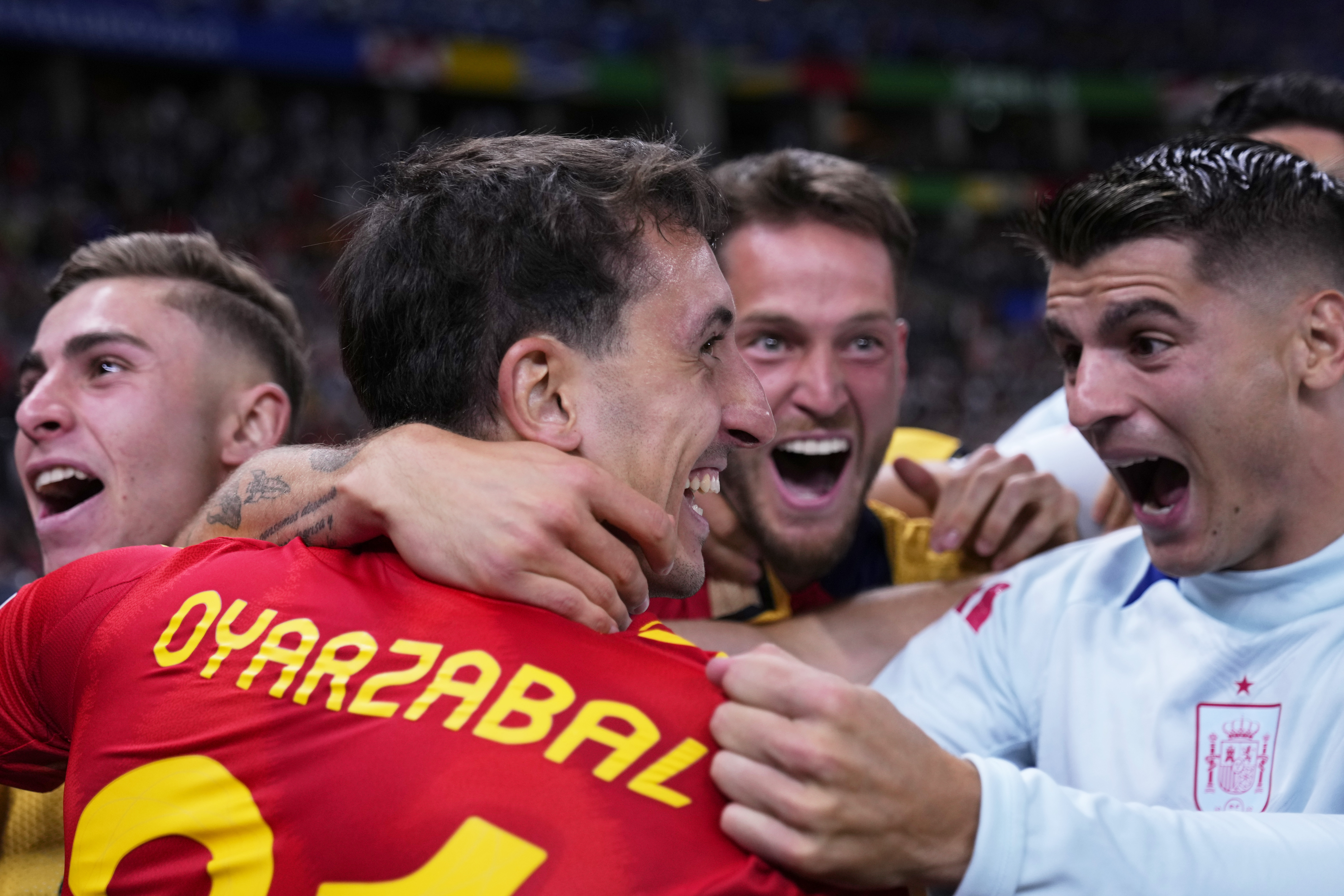 Inhopparen Mikel Oyarzabal blev matchhjälte för Spanien.