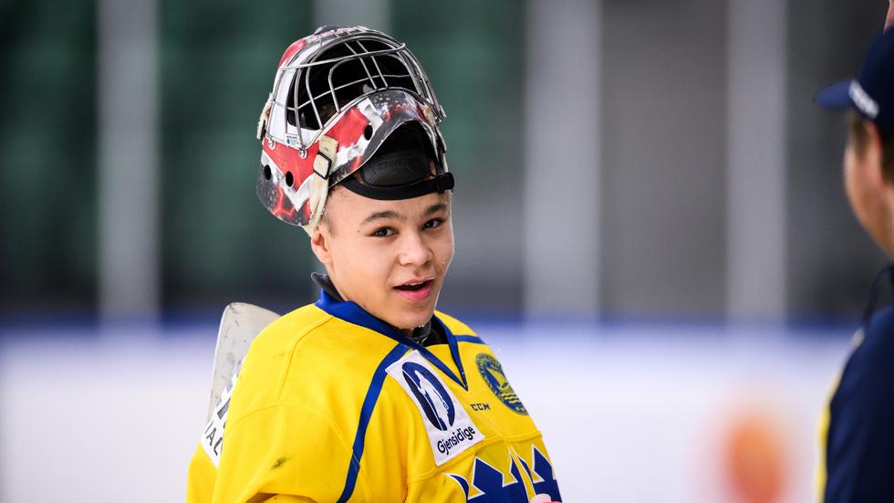 Herman Liv spelar nu för tiden sin hockey i Örebro.