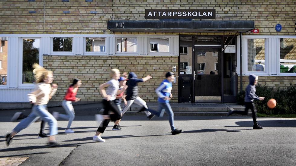 Attarpsskolan i Jönköping är den högstadieskola i kommunen som har högst andel gymnasiebehöriga elever efter nian. 
