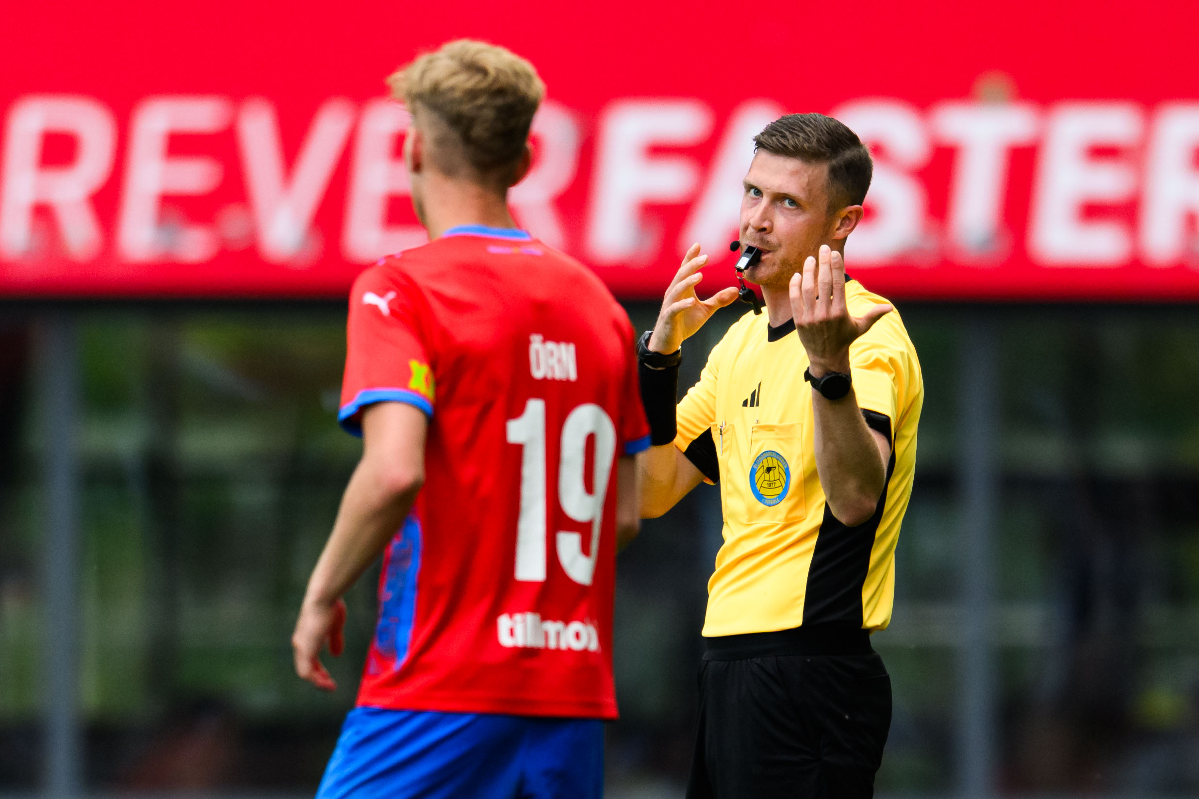 Gävle referees debut in Allsvenskan – Gefle Dagblad