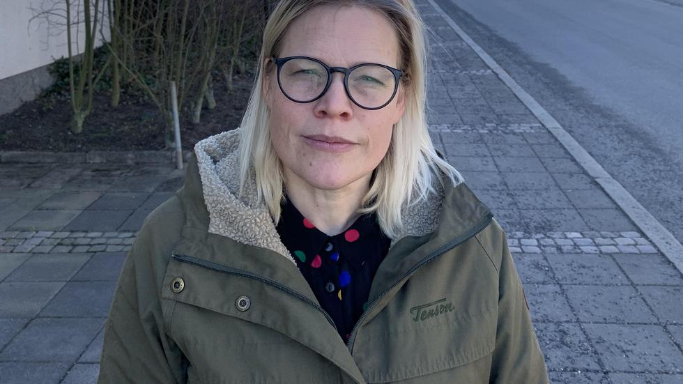 Nina Lindgren är enhetschef på Enheten för social hållbarhet på Länsstyrelsen i Jönköpings län. Hon berättar att det i dag inte finns några ersättningar till privatpersoner som erbjuder husrum till ukrainska flyktingar.