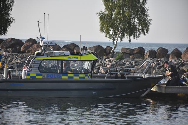 Sjöpolisen patrullerade längs med Vätterstranden, vid Oset och i Huskvarnaån under torsdag och fredag. 