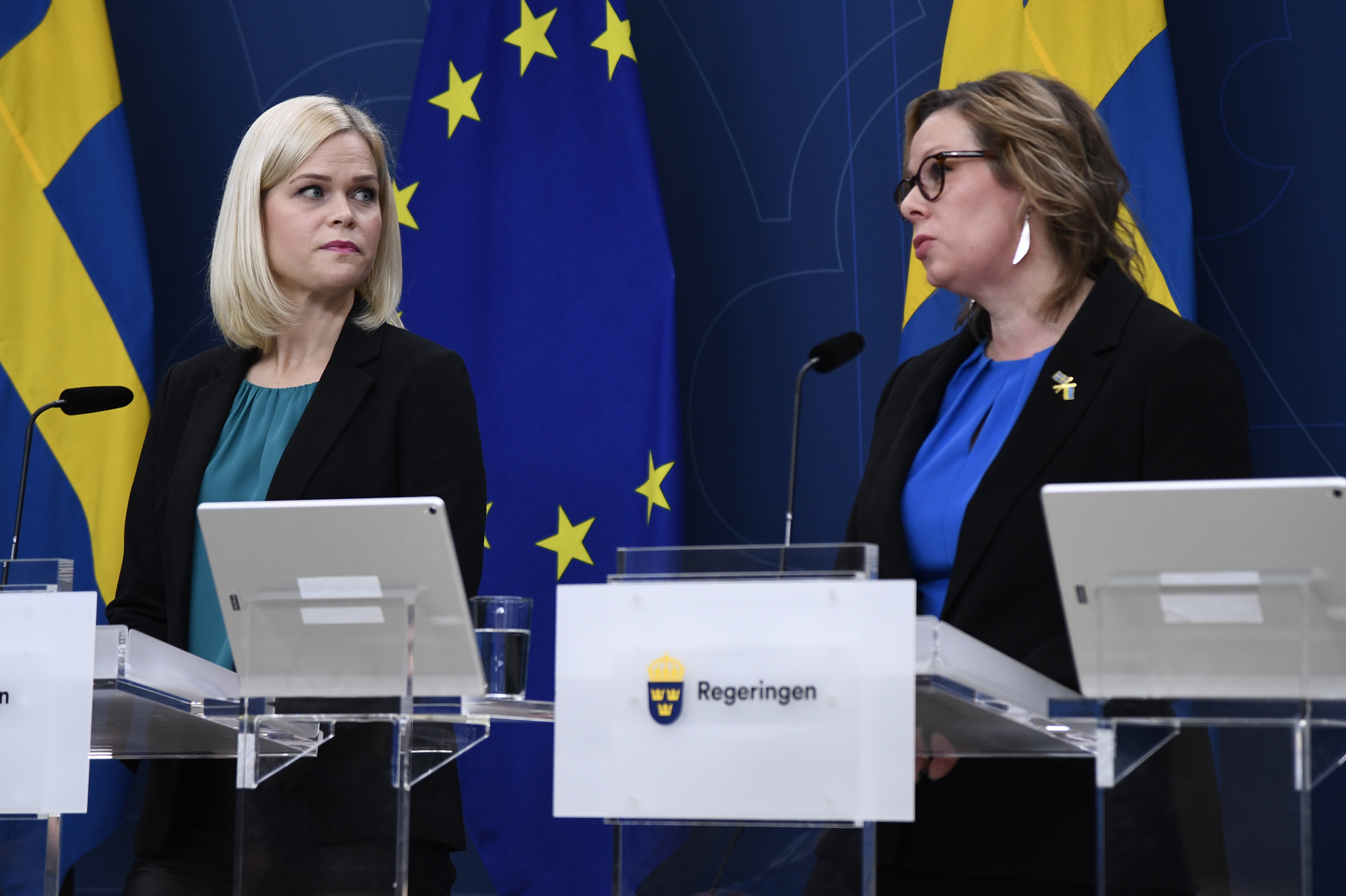 Jämställdhets- och biträdande arbetsmarknadsminister Paulina Brandberg (L) och migrationsminister Maria Malmer Stenergard (M) presenterar nya förslag på migrationsområdet.