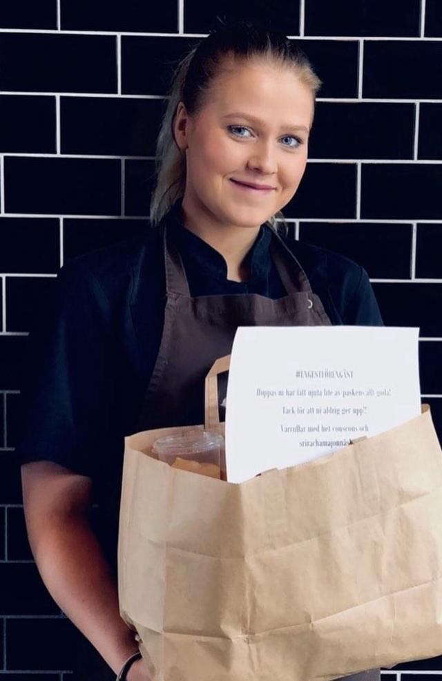 Mathilda Sjöman arbetade som kock i Jönköping. I framtiden hoppas hon att öppna eget. Fot: Privat.
