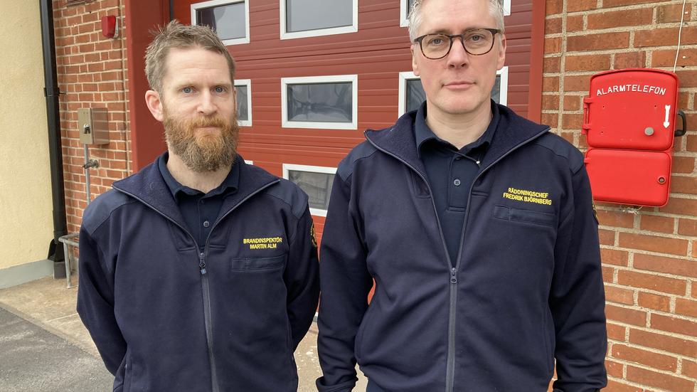 Brandinspektör Martin Alm och räddningschefen Fredrik Björnberg.