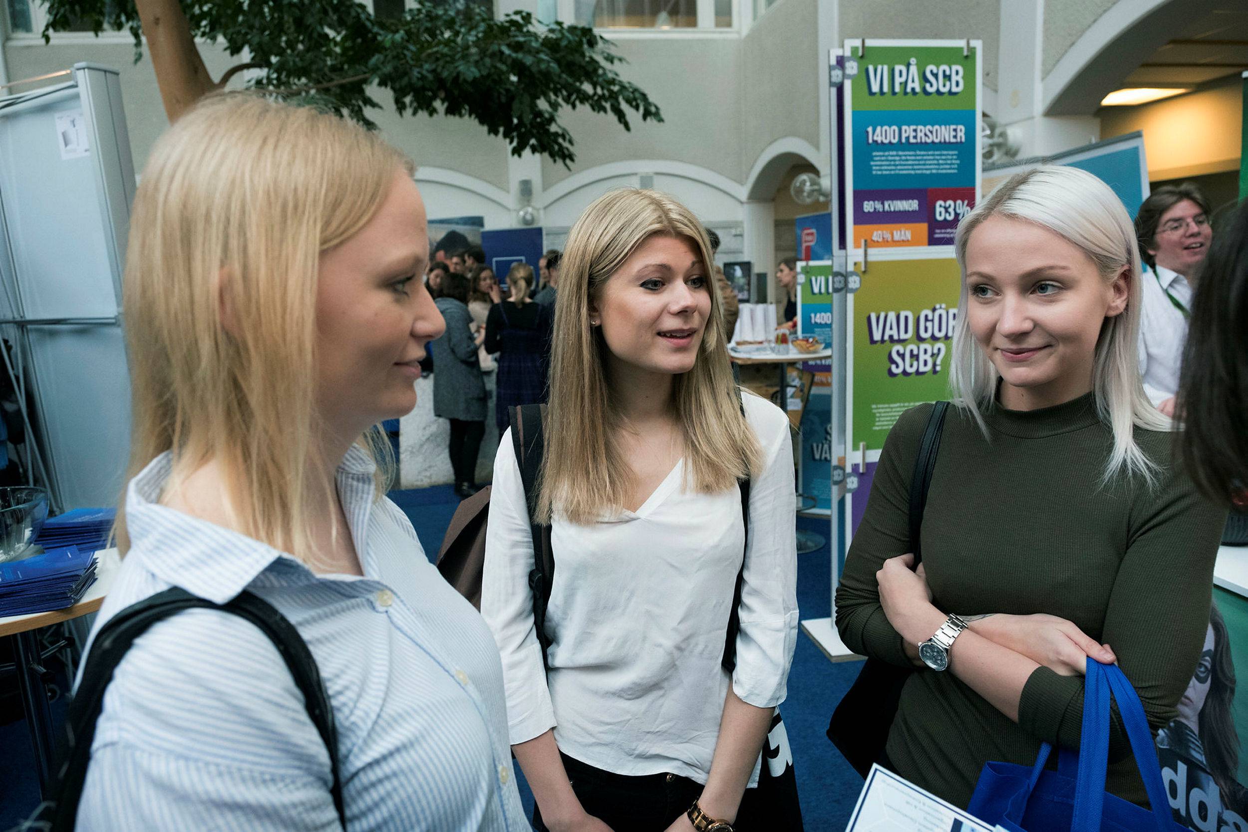 Karri rm ssa p Ekonomicentrum lockade jobbsugna studenter