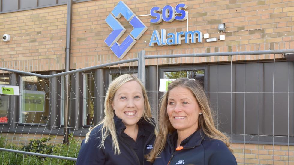 Anette Westman och Kristin Lundgren jobbar som inre befäl på SOS Alarm.