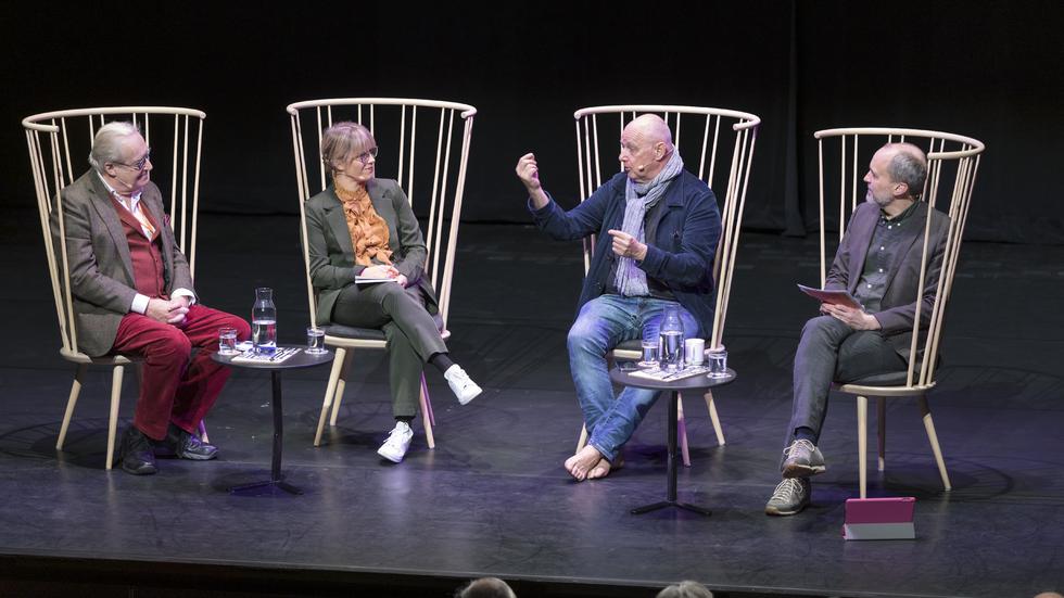 På scen samtalade Sture Carlsson, Karin Hermansson och Gert Wingårdh med Lars Alkner som moderator.
Foto: Lars Kroon