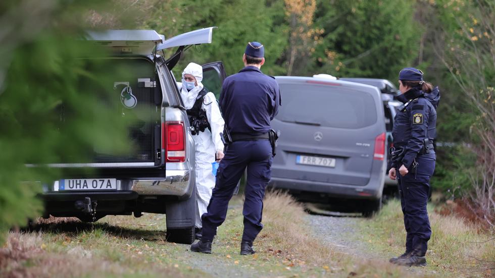 Kvarlevorna hittades i ett skogsområde utanför Vetlanda, två veckor efter 21-åringens försvinnande.