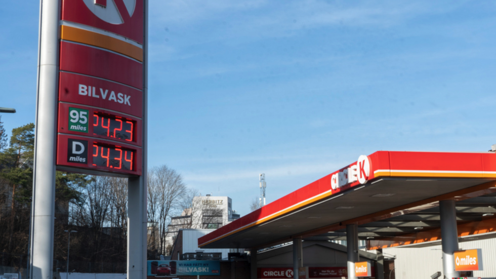 Drivmedelspriserna höjs återigen. Arkivbild. FOTO: Terje Pedersen/NTB/TT