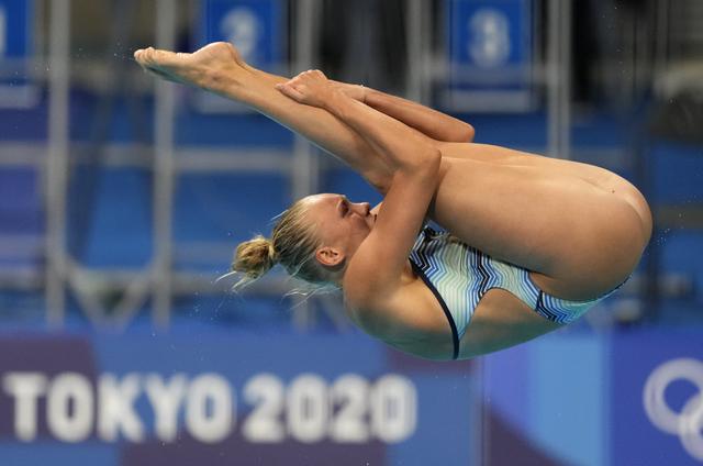 De tolv bästa hopparna i semifinalen gick vidare till final, Emma Gullstrand slutade på trettonde plats. Foto: Dmitri Lovetsky/AP/TT