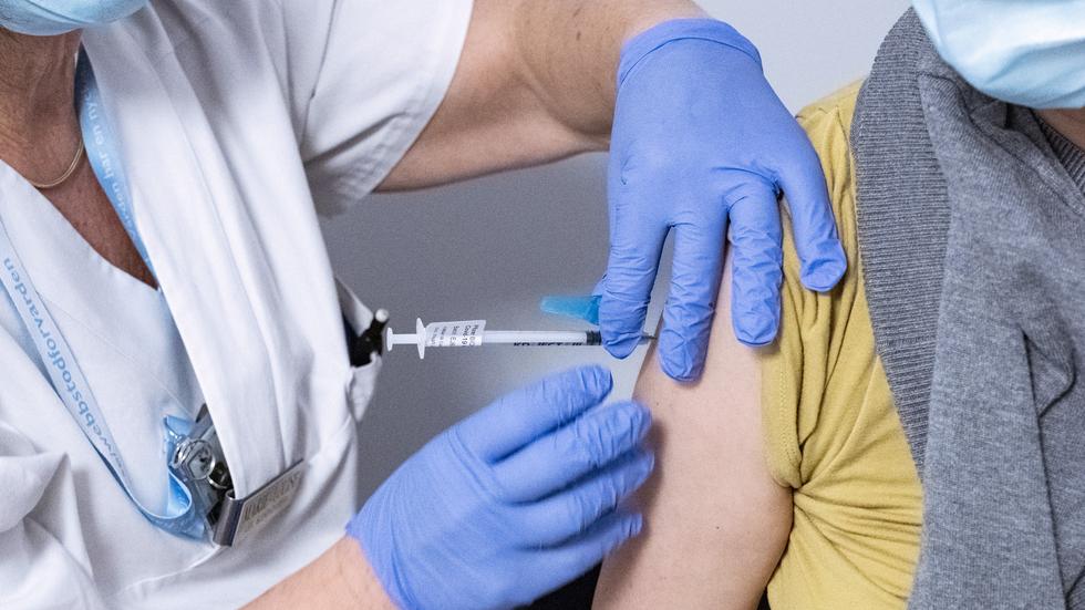 ”Med tanke på att vi haft ovanligt lite smittspridning av influensa under pandemin finns det en risk för en kraftigare influensasäsong än vanligt i vinter”, säger Malin Bengnér, smittskyddsläkare i Region Jönköpings län.
