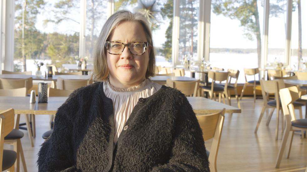 Känslan är hon blir kvar på Bommersvik ett bra tag, säger Jenny Hjalmarson, som har tankar om att bygga ut matsalen när ekonomin tillåter.