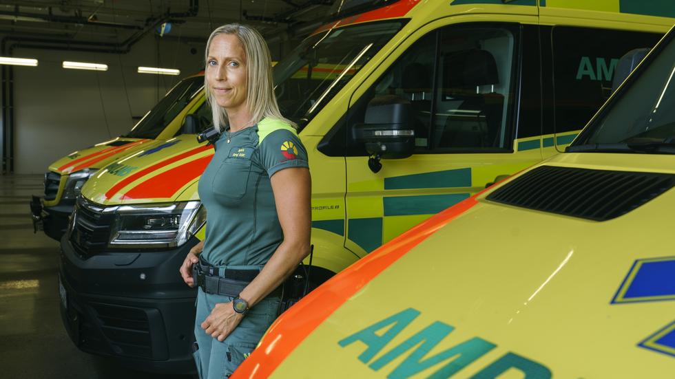 Nina arbetar som specialistsjuksköterska inom ambulanssjukvården i Malmö. 