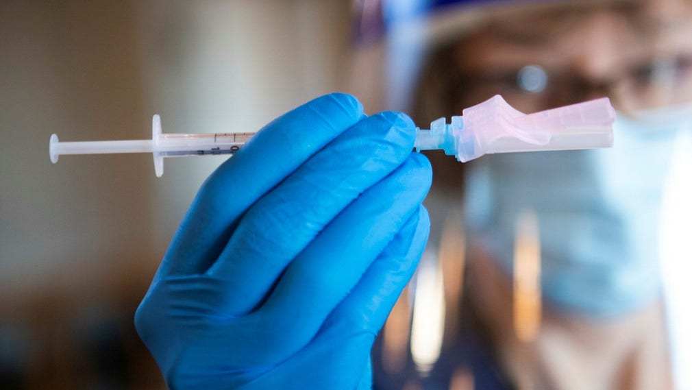 De flesta regionerna i Sverige har nu gått in i fas 4 – massvaccineringsfasen.