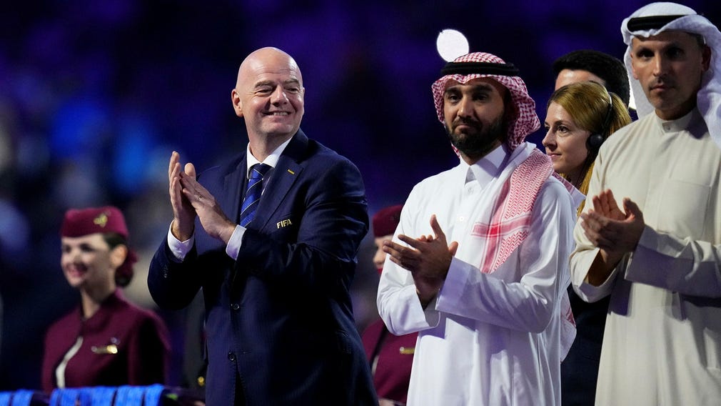 FIFA-president Gianni Infantino på plats i Jeddah för prisutdelningen efter finalen i klubb-VM 2023.