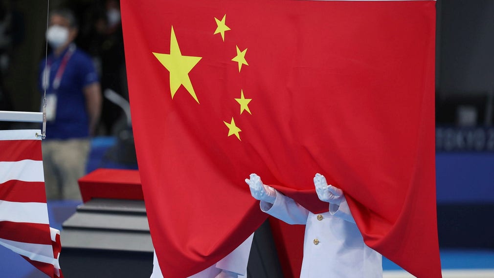 Kinas flagga hissades högst vid tre tillfällen under OS-simningarna i Tokyo.