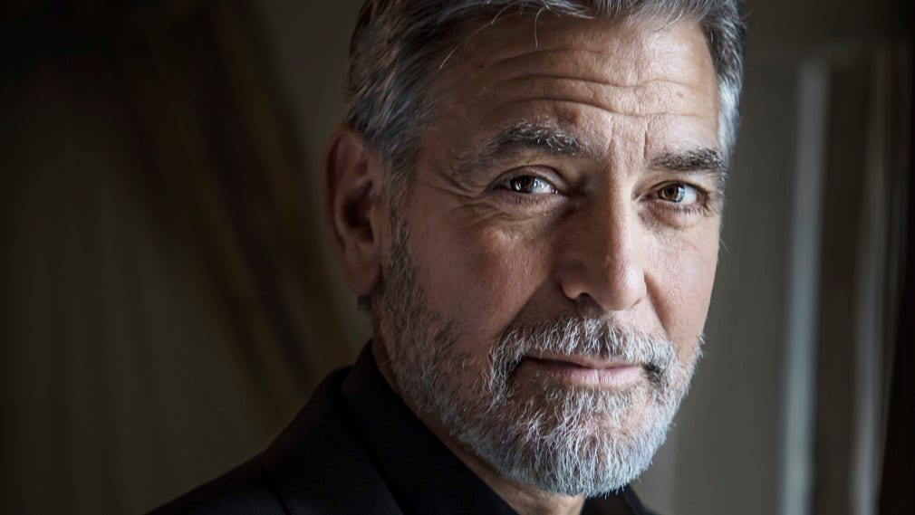 George Clooney kritiserade Ungerns Viktor Orbán i en intervju med GQ Magazine.