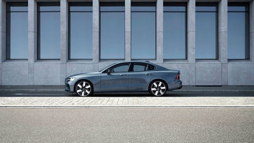 Volvo S60.