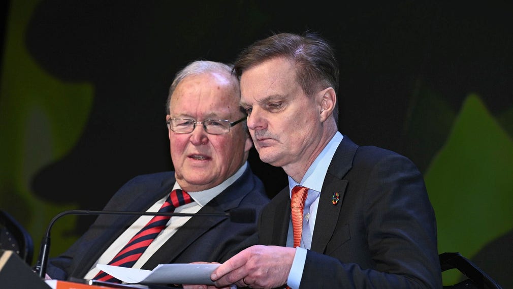 Swedbank håller årsstämma med styrelseordförande Göran Persson och vd och koncernchef Jens Henriksson på Cirkus i Stockholm