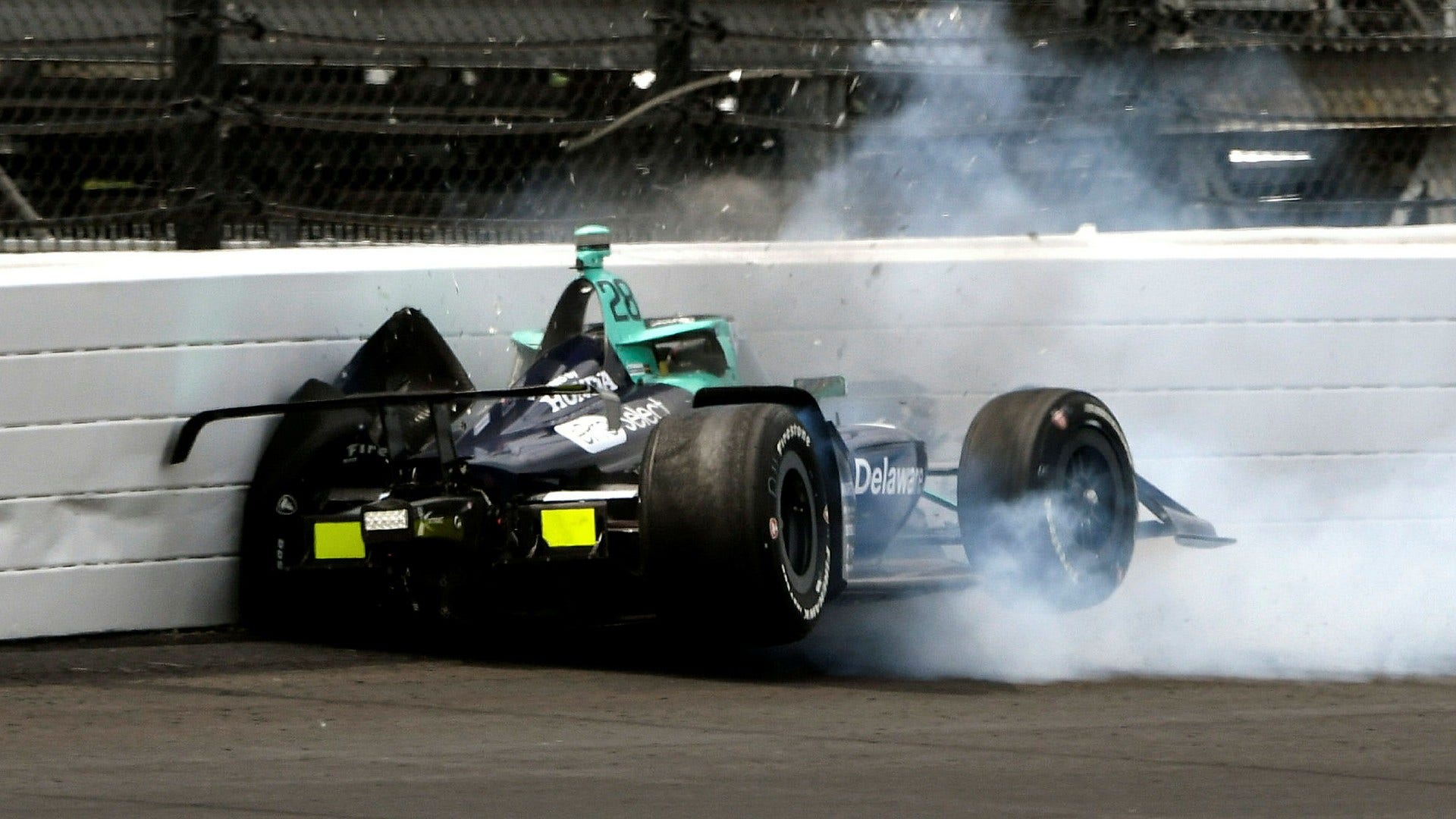 Torsdagens krasch där Marcus Ericssons bil delvis blev till skrot.