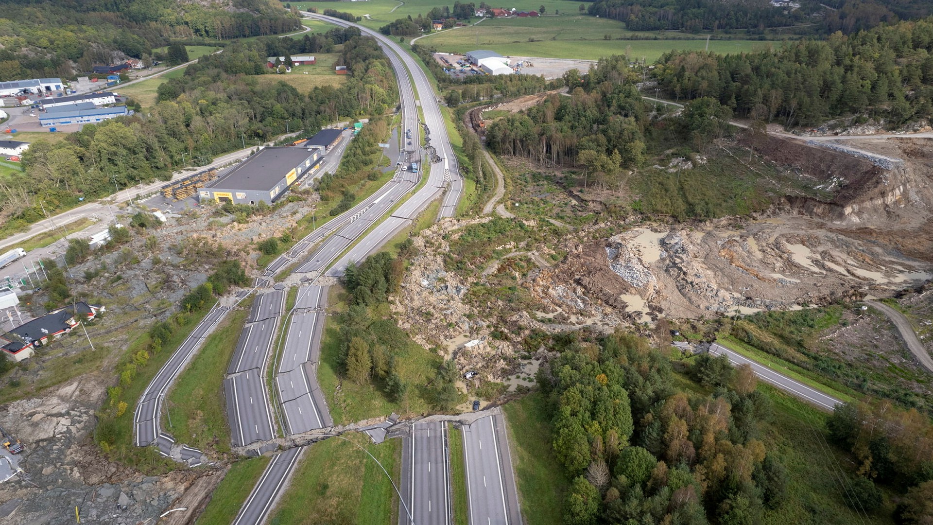 Väktare Vid Jordskredet I Stenungsund Har Kostat Miljoner - DN.se