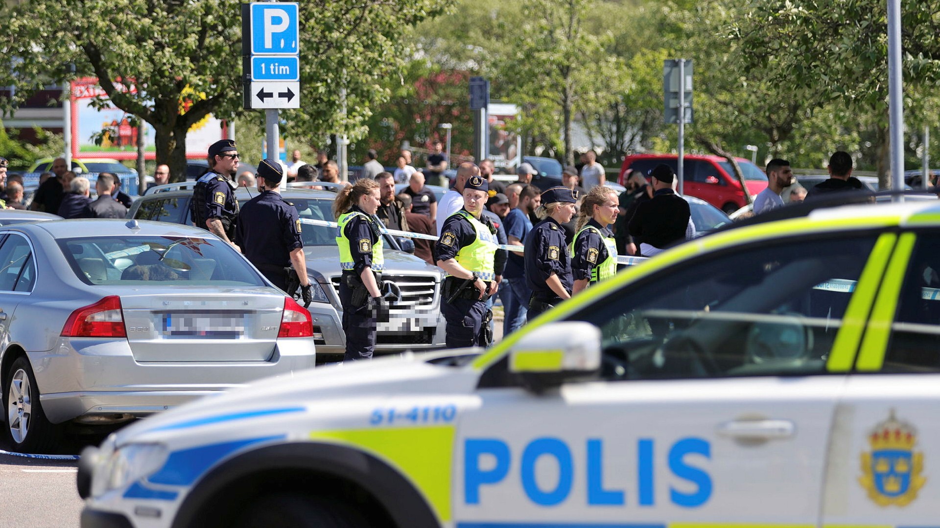 Livstidsdom För Mord I Samband Med Upplopp I Hjällbo Fastställs - DN.se