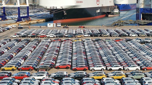 New BYD cars at the port of Yantai in eastern China to be loaded onto ships for export. BYD has overtaken Tesla as the world's largest electric car manufacturer. Now China is aiming for a global sales wave.