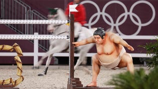 Hoppbanorna under OS i Tokyo var smyckade i japansk stil, men inte ens en välgjord avbildning av en sumobrottare kunde dölja det faktum att flera hästar hade problem på banan.