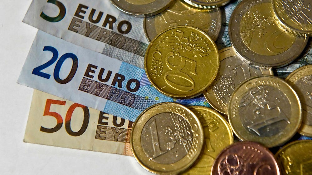 Fransk valfrossa dämpas något – euron lyfter