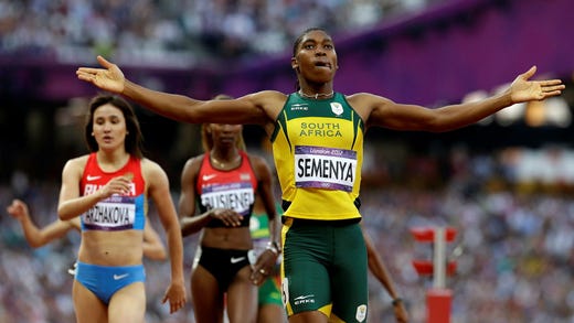 Caster Semenyas resultat ledde till nya försök att reglera damklassen. Hon vägrade operera bort inre testiklar. 