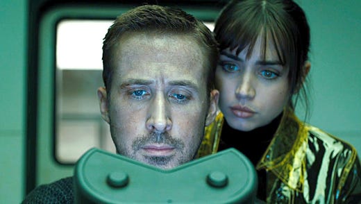 Ryan Gosling och Ana de Armas in 