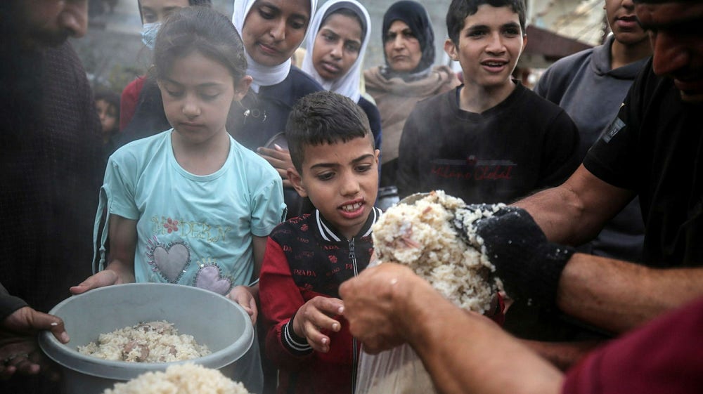 Donationer tilläts till högerextrema grupper som stoppade Gazastöd