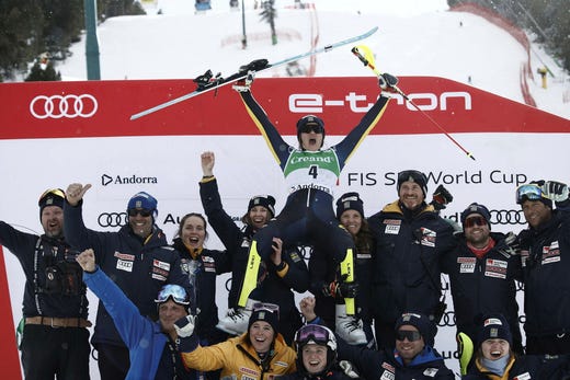 Anna Swenn-Larsson is raised by the national team Estelle Alphand and Sara Hector after the World Cup victory in Andorra in February.