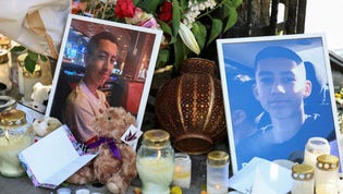 Det är fortfarande oklart varför 15-årige Elias sköts till döds i Farsta centrum.
