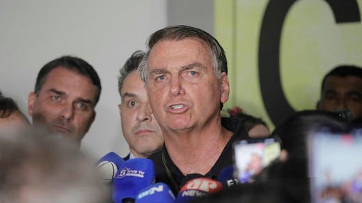 För tre veckor sedan anklagades Jair Bolsonaro formellt för medverkan till kuppförsöket den 8 januari 2023.