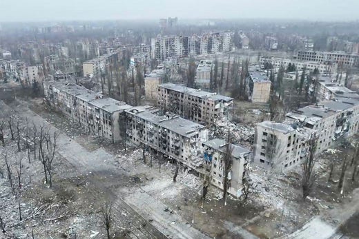 La città di Avdiivka è caduta in mano russa nel febbraio di quest'anno, dopo mesi di bombardamenti.