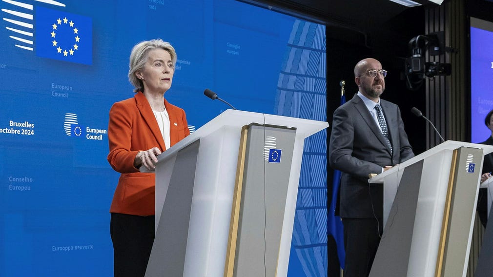 Ursula von der Leyen tillsammans med António Costas representant Charles Michel.