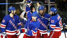 New York Rangers, med svenske Mika Zibanejad (längst till höger), plockade flest poäng av samtliga lag i NHL:s grundserie. Men det är över tio år sedan som seriesegraren också tog hem Stanley Cup.
