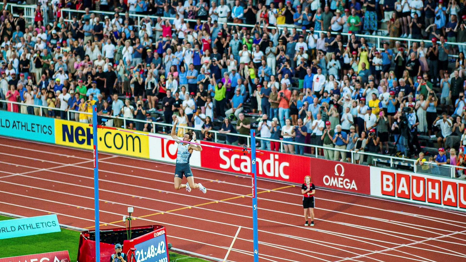 Very intense when Stockholm Marathon and Bauhaus Gala collide