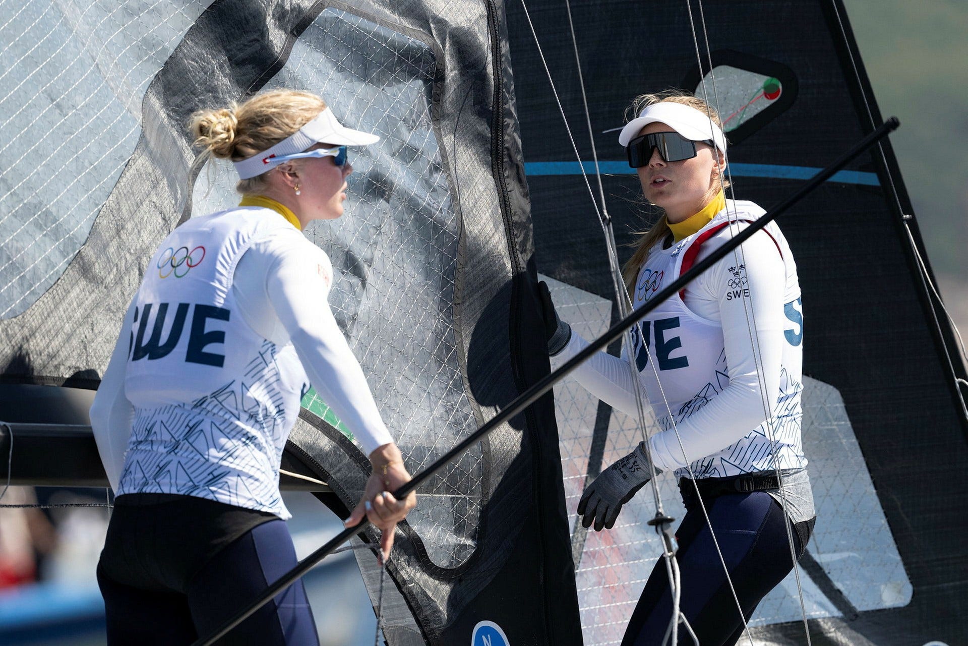 Både Vilma Bobeck och Rebecca Netzler satsade mot Tokyo-OS med andra partners. När de misslyckats med att nå OS 2021 slog de sina påsar ihop. Det blev succé.