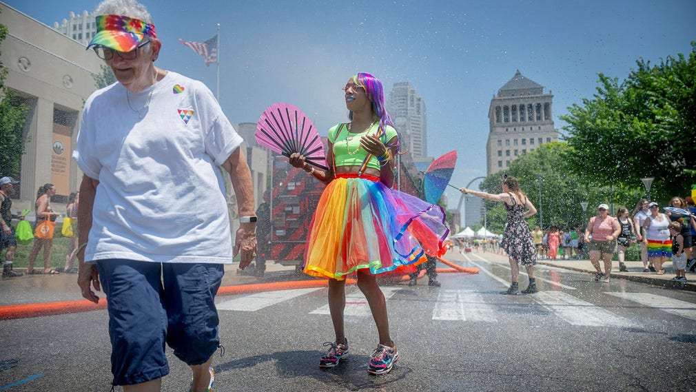 Jami Skittles på Pridefestivalen i St Louis sommaren 2023.