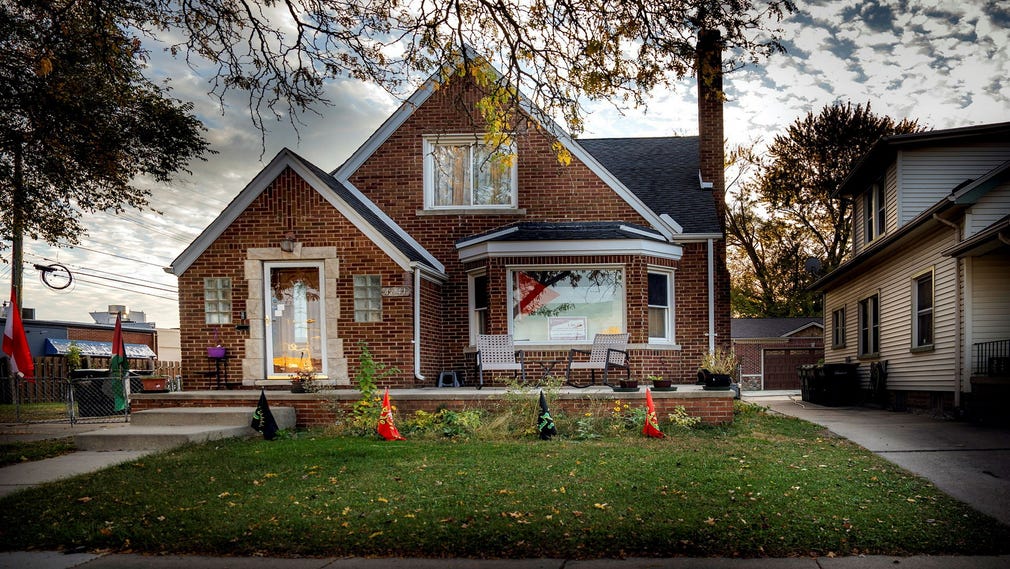 Kampanjskyltar för Palestina i Dearborn, Michigan.