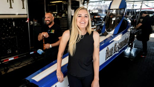 Ida Zetterström con il suo collega Tony Schumacher, il più grande pilota di tutti i tempi nella sua categoria.