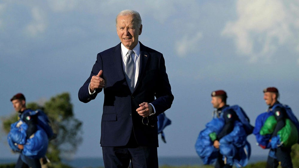 Ledare: Nej, bilderna bevisar inte att Joe Biden är senil